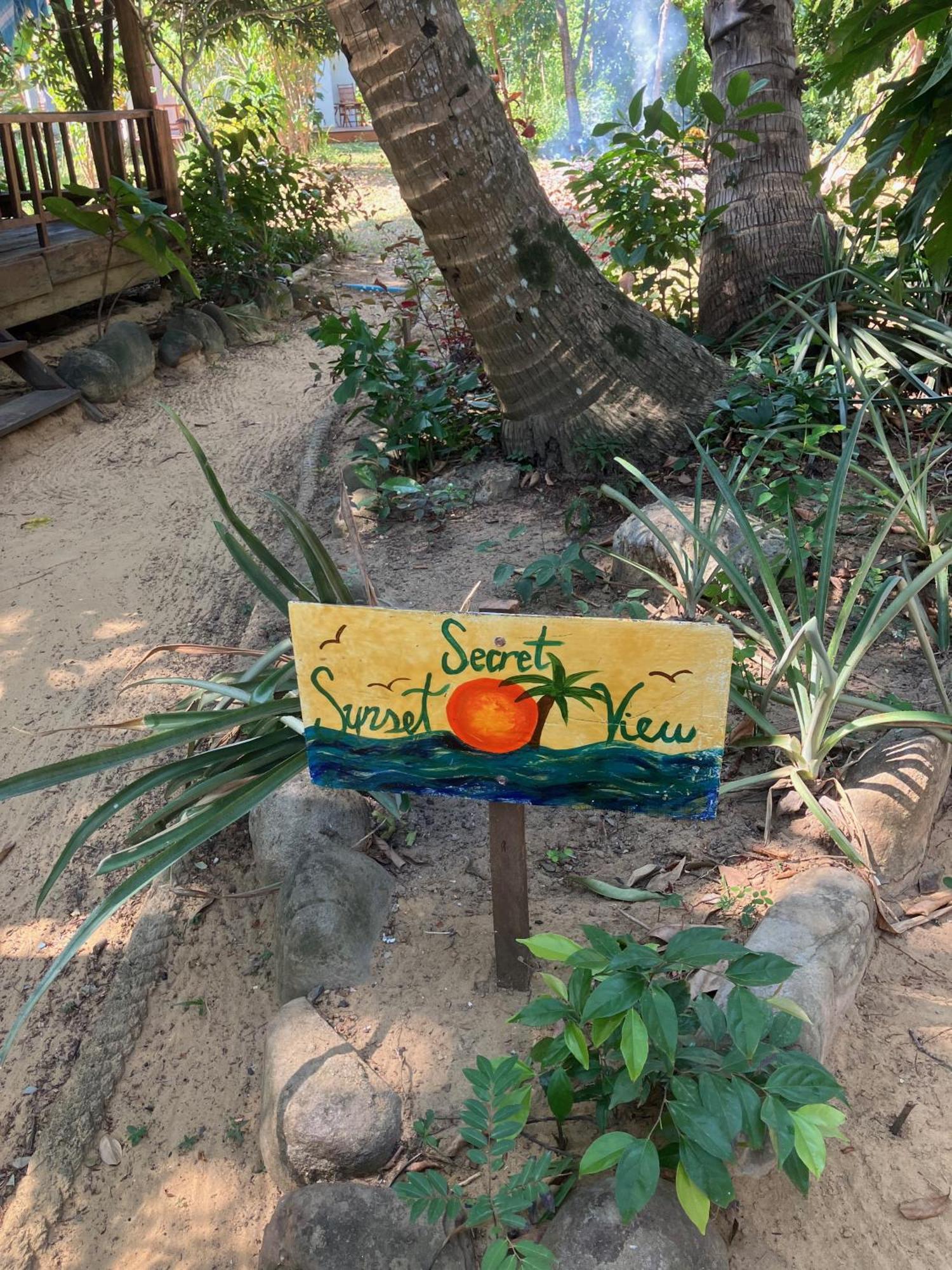 Easy Tiger - M'Pai Bay Beach, Koh Rong Sanloem Extérieur photo